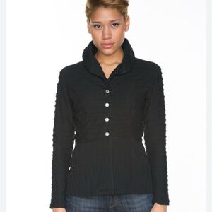 Jill Mcgowan Black krinkle stitched stretch fitted Button-Up cotton blouse